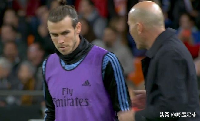 皇马战胜巴萨终结梦三王朝,9分钟3球巴萨上演惊天逆转