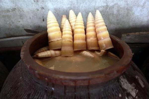 广西柳州螺蛳粉工资,柳州螺蛳粉有多赚钱