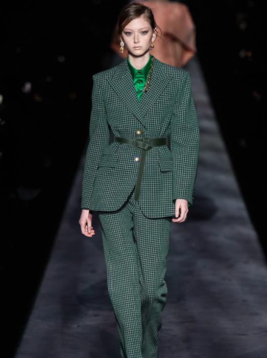 有品位的女人夏天穿什么好看,有品位的女人腰带