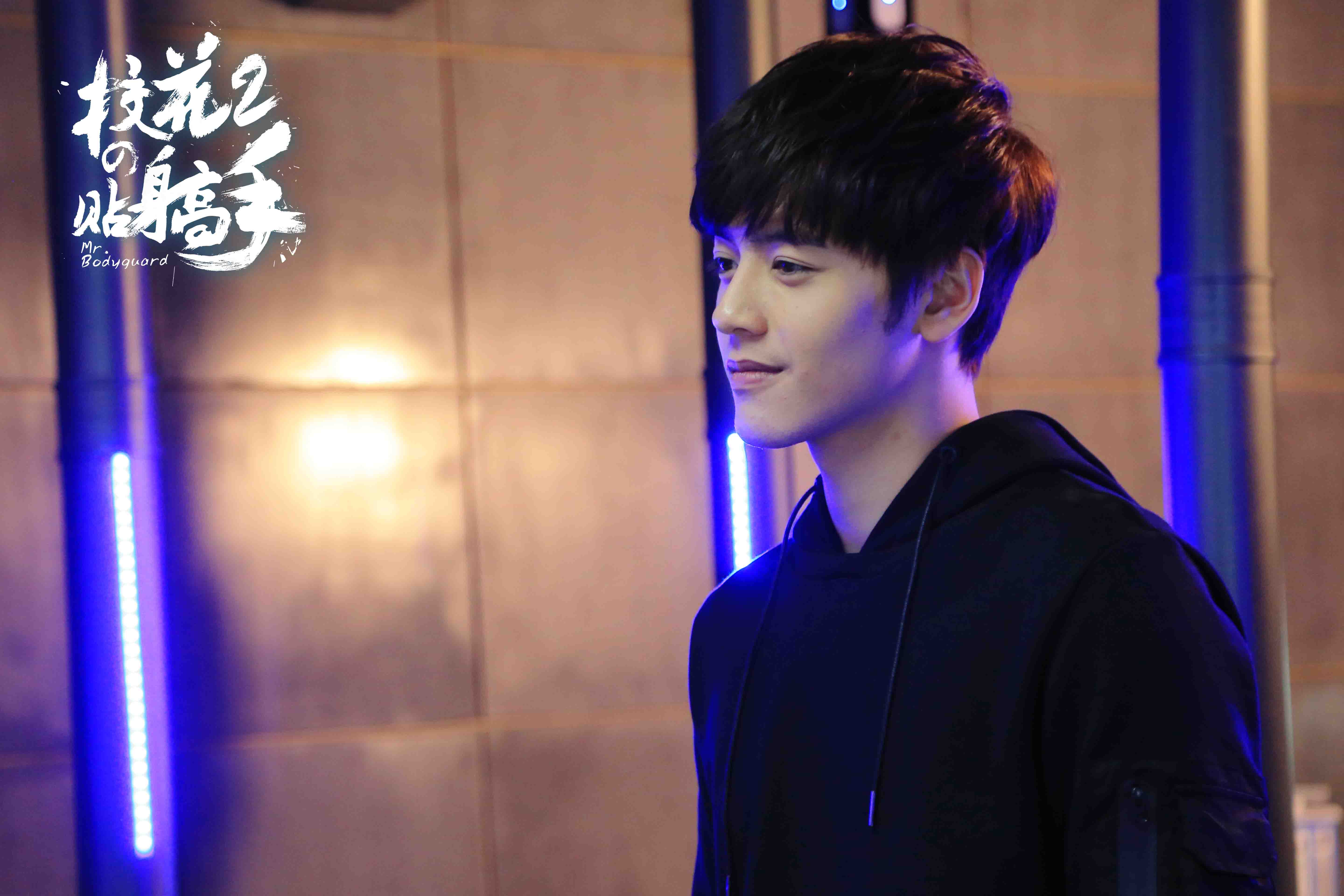 鏄撶儕鍗冪幒鐜嬭仾,鏄撶儕鍗冪幒鍜岀帇鎬濊仾鍚堢収