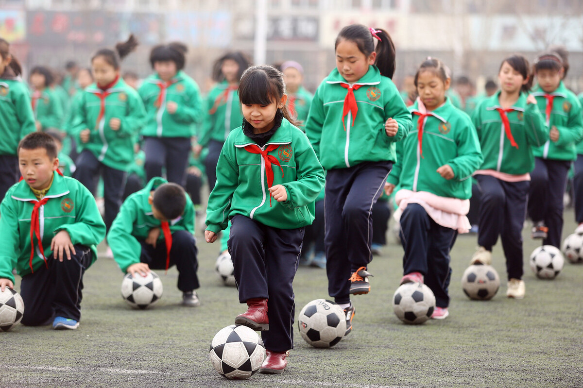 校园足球到底有多强,学校校园足球发展现状及存在问题