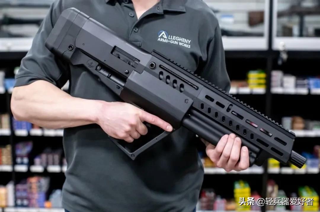 抄袭科幻太空枪?以色列这支毁灭力强大的巷战神器,到底强不强?