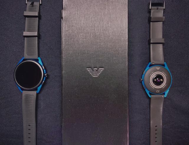 阿玛尼第五代智能手表,阿玛尼手表5a