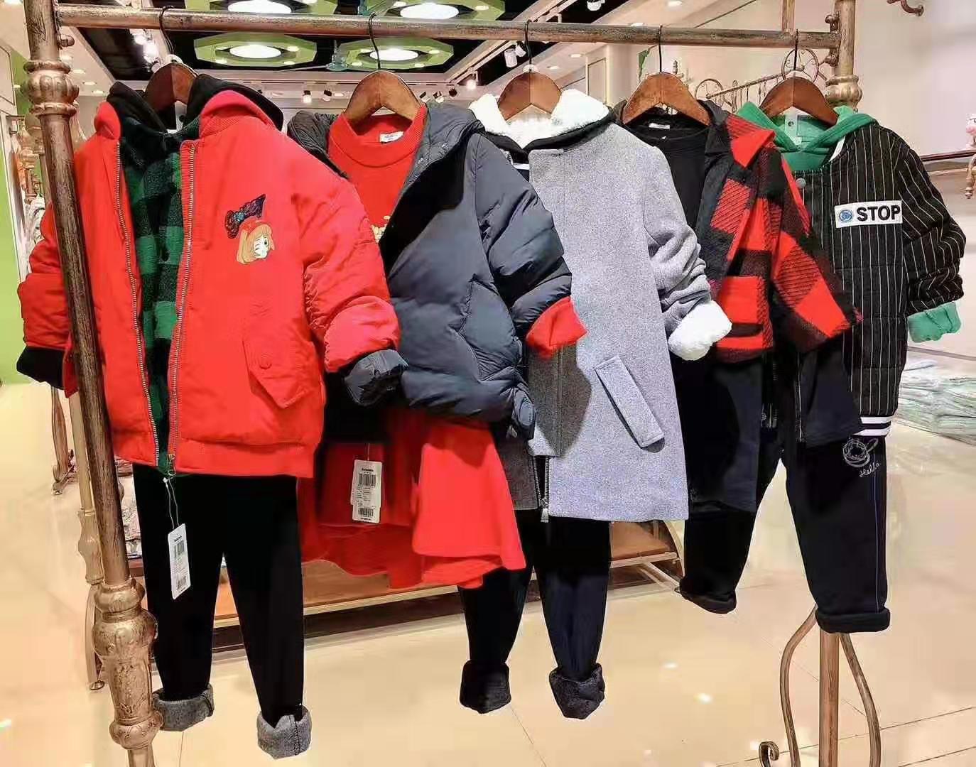 深圳巴拉巴拉童装折扣,杭州巴拉巴拉童装店直播