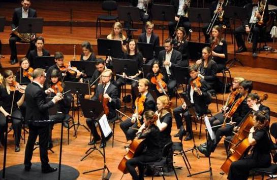 什么时候适合给胎儿进行胎教,胎儿从多久开始胎教