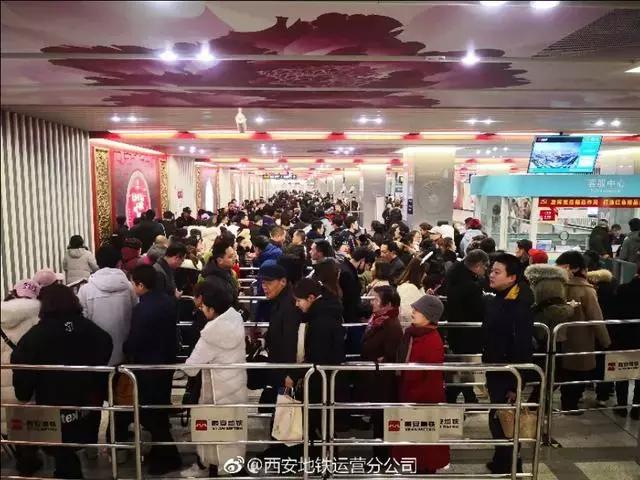 西安地铁大雁塔管控,西安地铁北大街站早晚高峰客流量