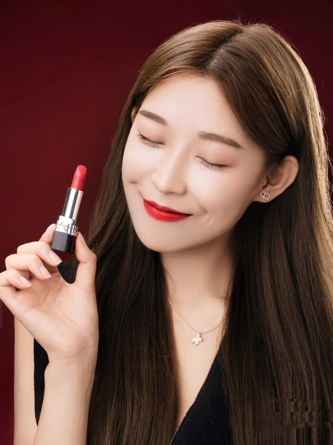 迪奥999蓝金与丝绒999有什么差别,迪奥哑光999和丝绒999哪个更好用