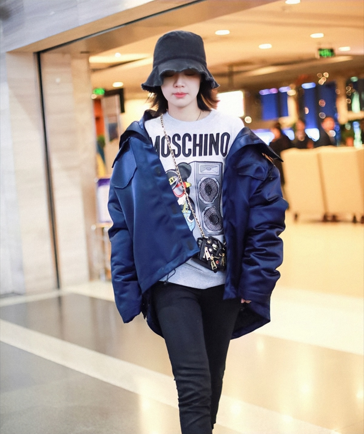 春夏都可以穿的卫衣推荐,品牌卫衣女款什么牌子质量好