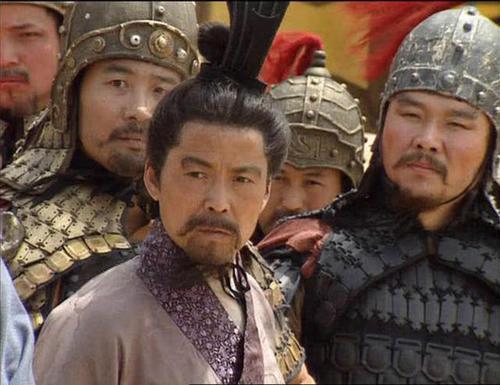 袁绍哪个谋士陷害张郃高览,张郃为何背叛袁绍而投降曹操