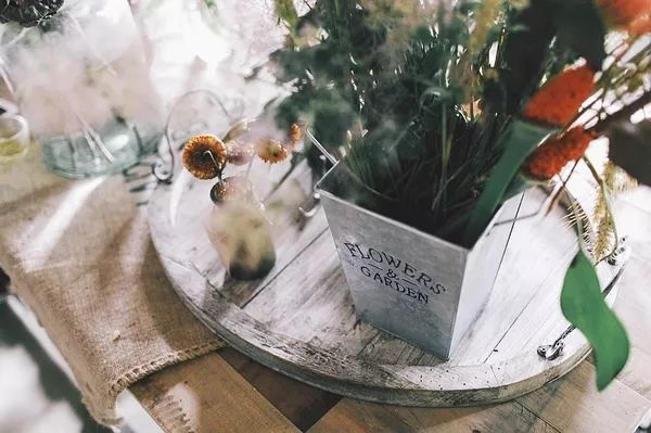 她辞去总监回家扶贫后续,她辞去总监回家扶贫结局