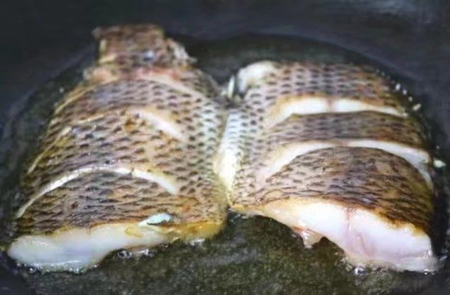 糖醋武昌鱼肉最好吃的做法,清炖武昌鱼肉最好吃的做法