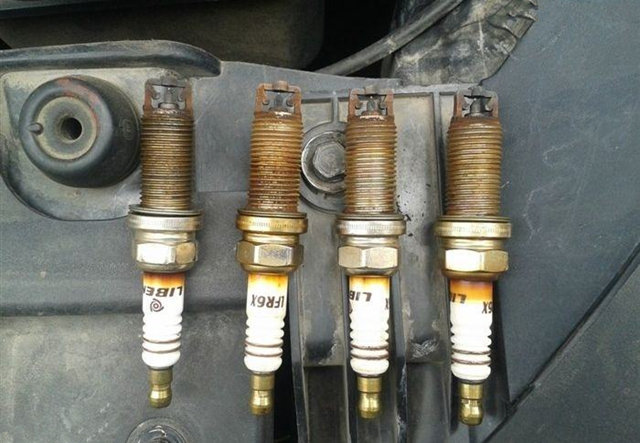 车子不经常开一年保养一次可以吗,汽车一直不保养能怎样