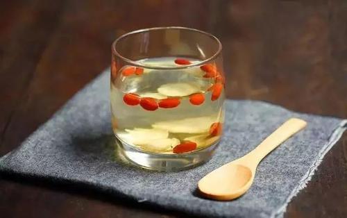 青海枸杞和宁夏枸杞有什么区别,宁夏枸杞和普通枸杞有什么区别