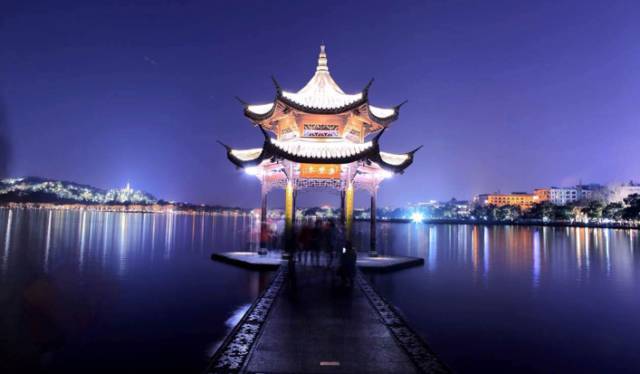 成都夜景pk杭州夜景,成都夜景vs重庆夜景春熙路