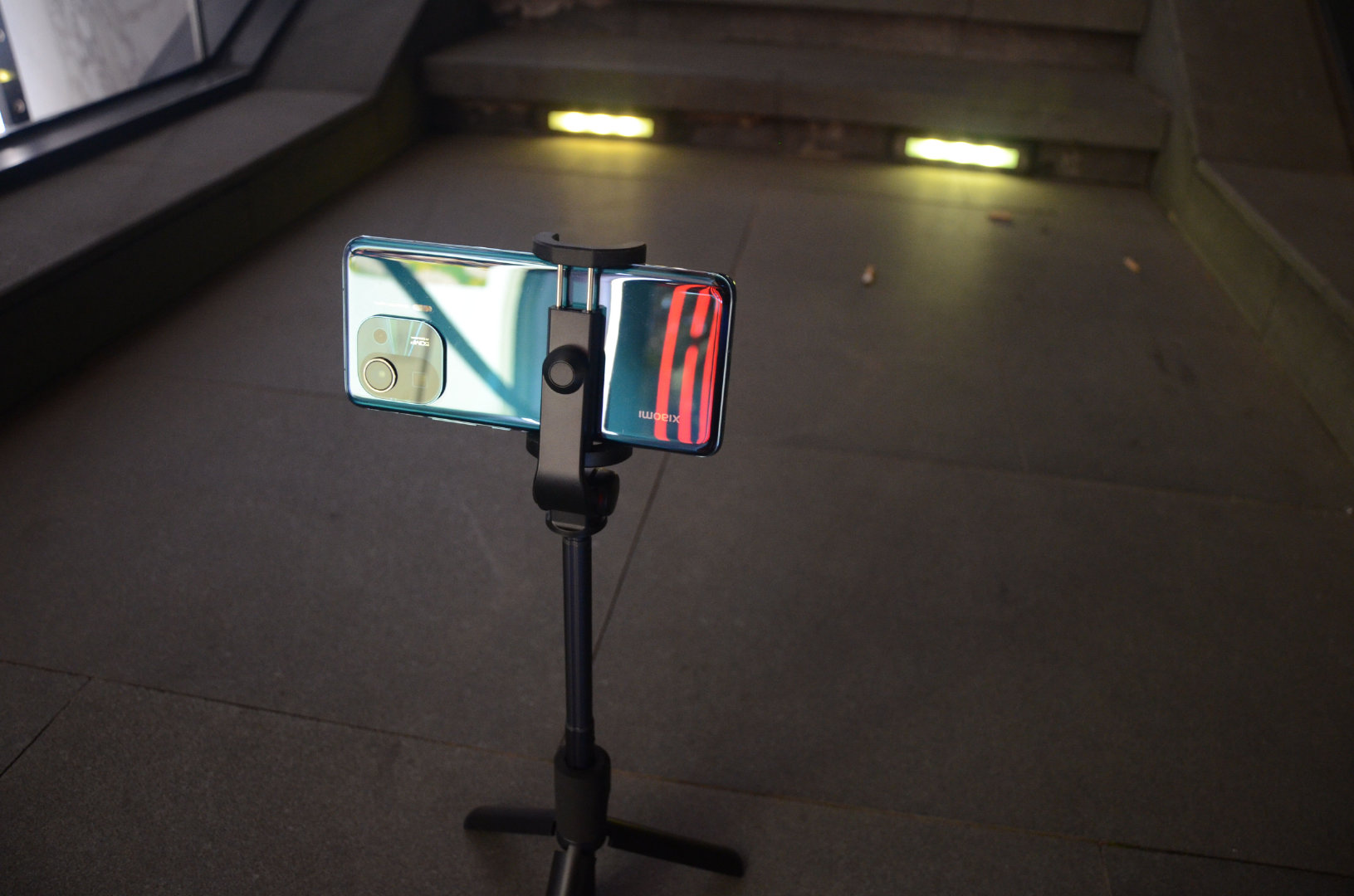 现在自拍杆为什么用的少了,现在还流行用自拍杆吗