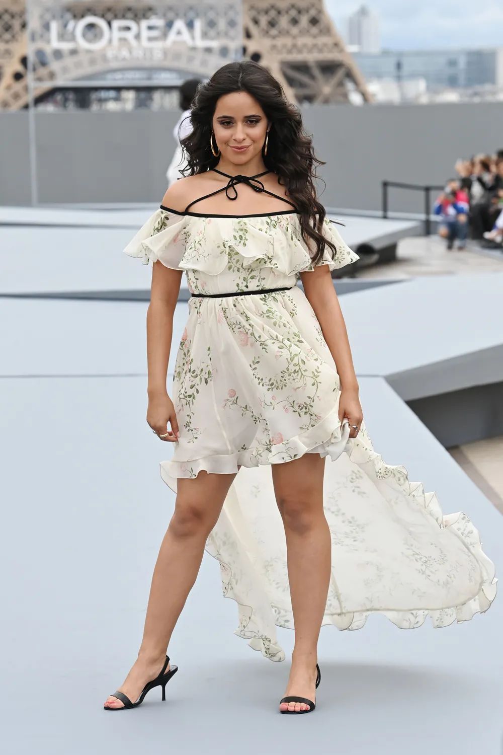 巴黎时装秀ladygaga,ladygaga巴黎时装秀