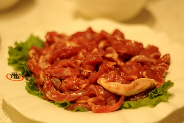 老北京铜锅涮肉得这么吃才讲究,火锅老北京铜锅