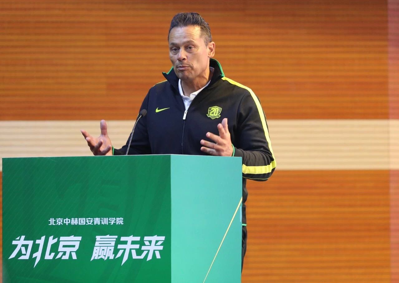 青训足球个人技术训练,青训才是王道