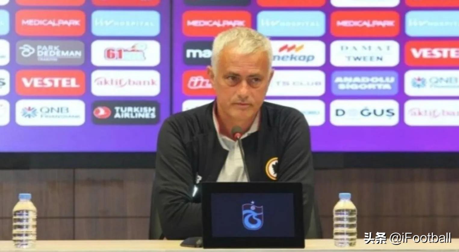 英超哪座球场草皮最好,英超足球场的草皮是什么草