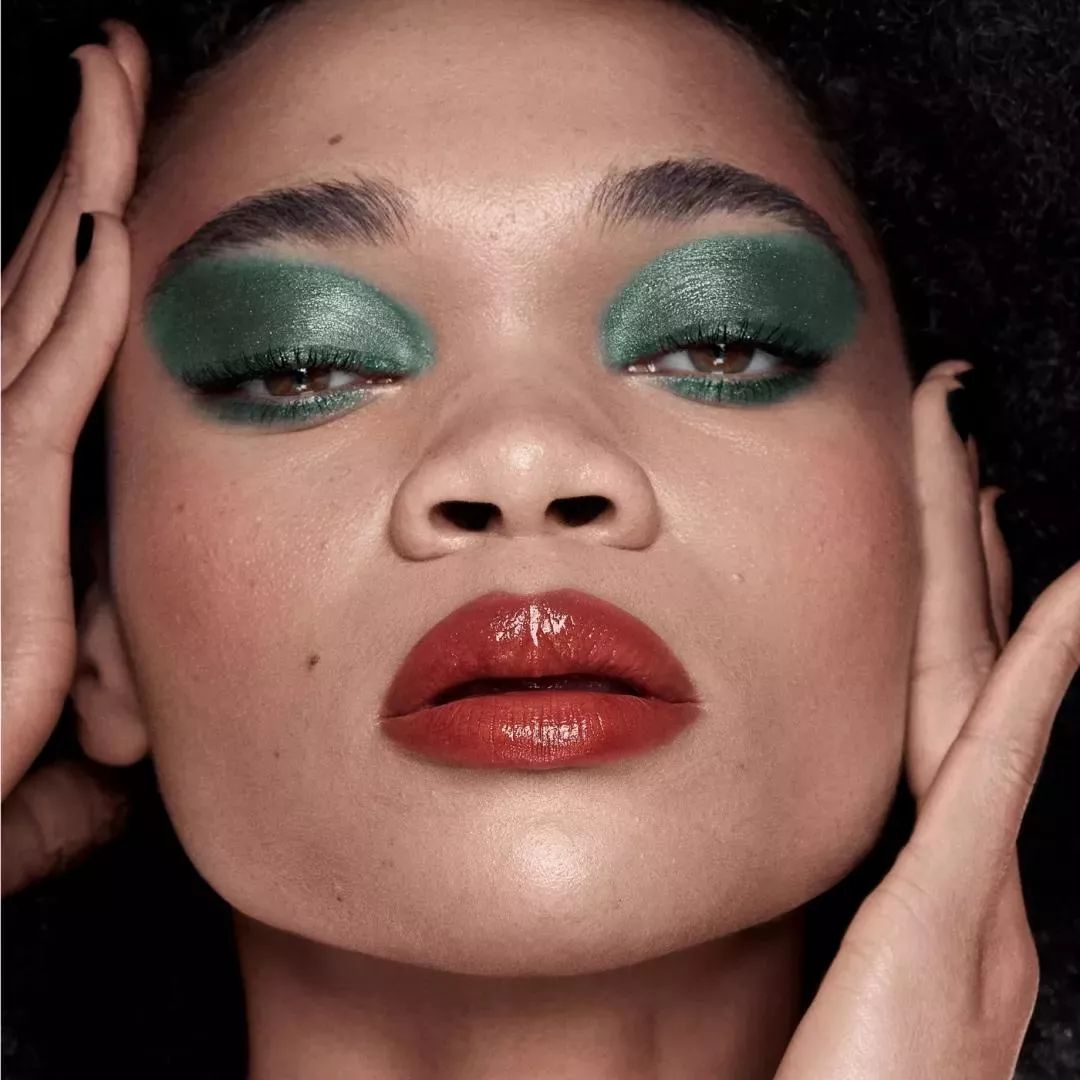 开箱各种各样的唇膏,gaga推荐彩妆工具