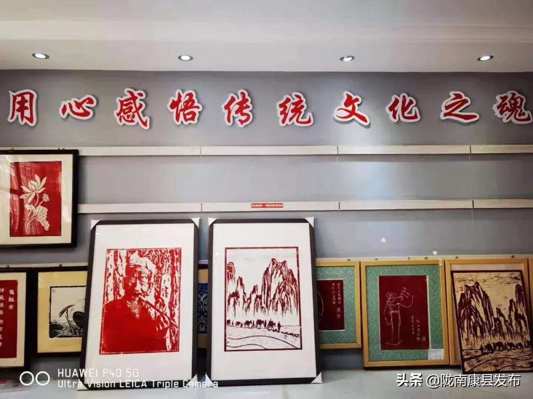 安康市坝河镇九年制学校,康县王坝镇九年制学校教师张燕