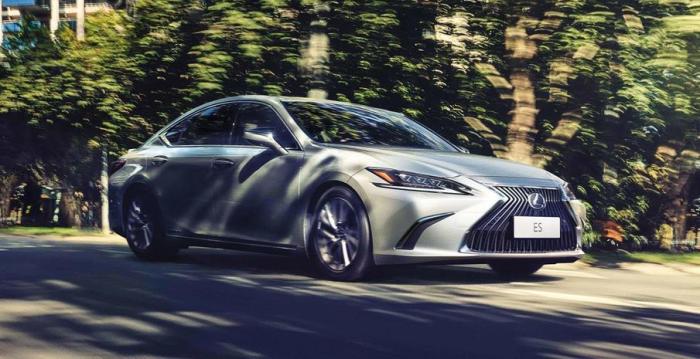 es200cvt变速箱和凯美瑞一样吗,雷克萨斯es200和新款凯美瑞怎么选