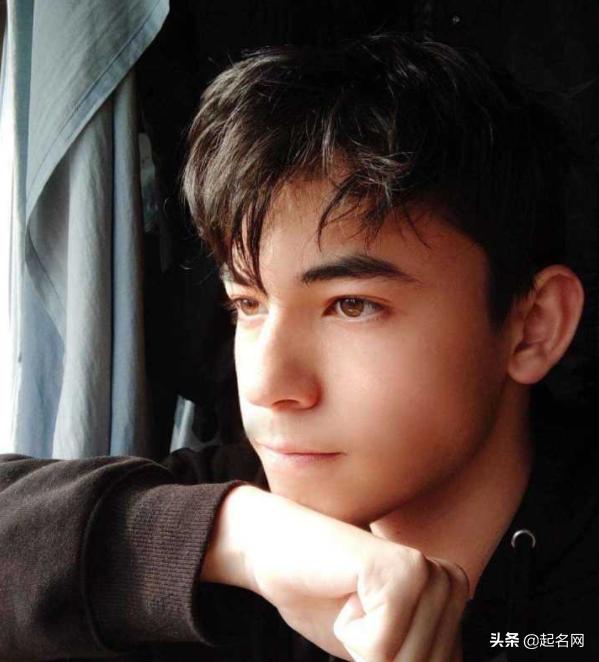 象征权力野心贵族的英文名男,霸气帅气上档次的英文名