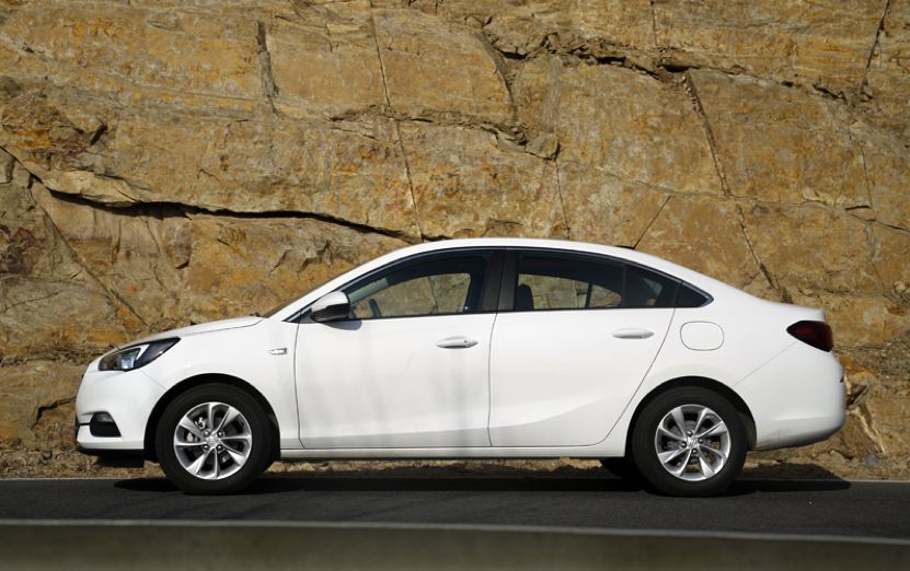 2013款别克凯越1.5l自动经典油耗,别克凯越2011款1.6自动油耗怎么样