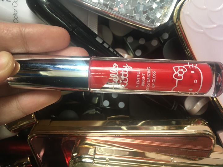 国产彩妆哪个牌子好用又便宜,这些平价国货彩妆贫民窟女孩必入