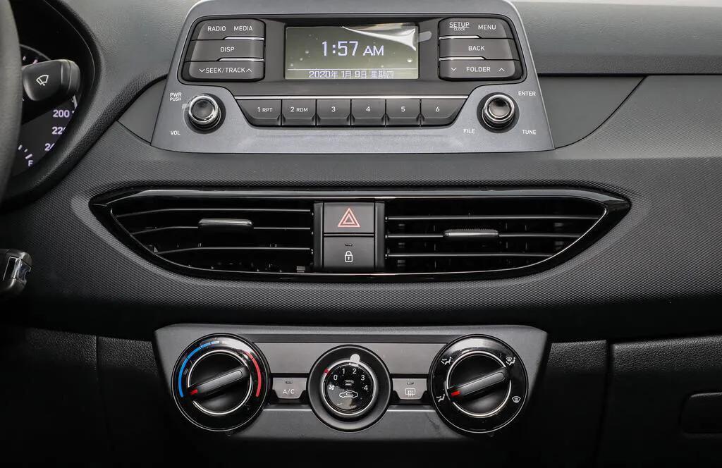 悦动评测试驾视频,悦动评测大飙车