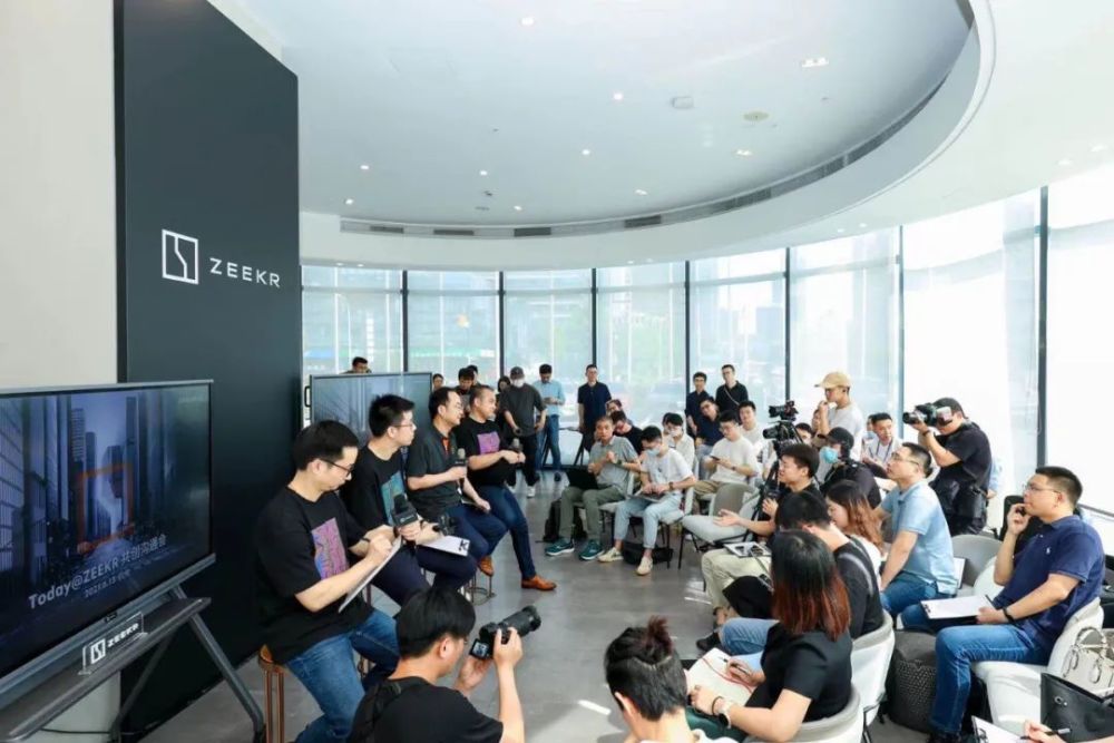 宁波极氪工厂哪个车间轻松,探访极氪工厂