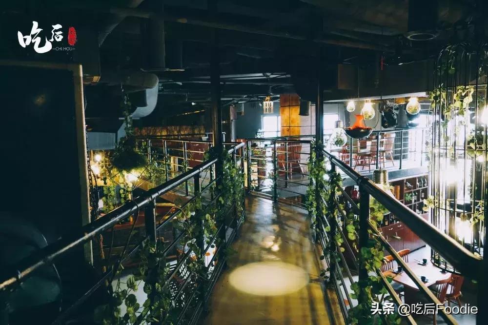 探店音乐烤吧美食,探店烧烤高级感