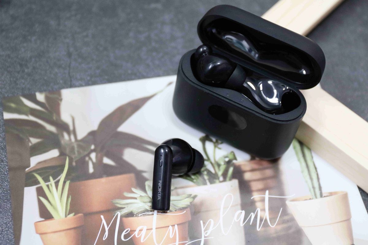 诺基亚e1200和小米头戴蓝牙耳机,诺基亚蓝牙耳机值得入手吗