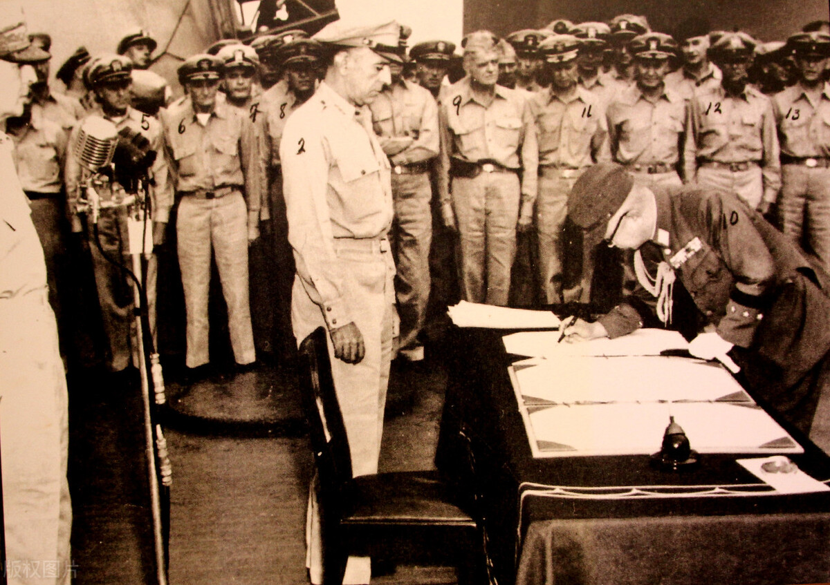 冲绳岛战役美军虽胜犹败,冲绳岛战役美军出动多少装备