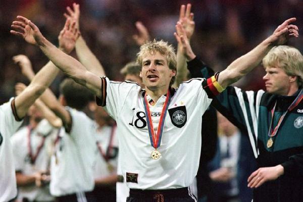 金球奖的“遗珠”尤尔根·克林斯曼，金色的轰炸机