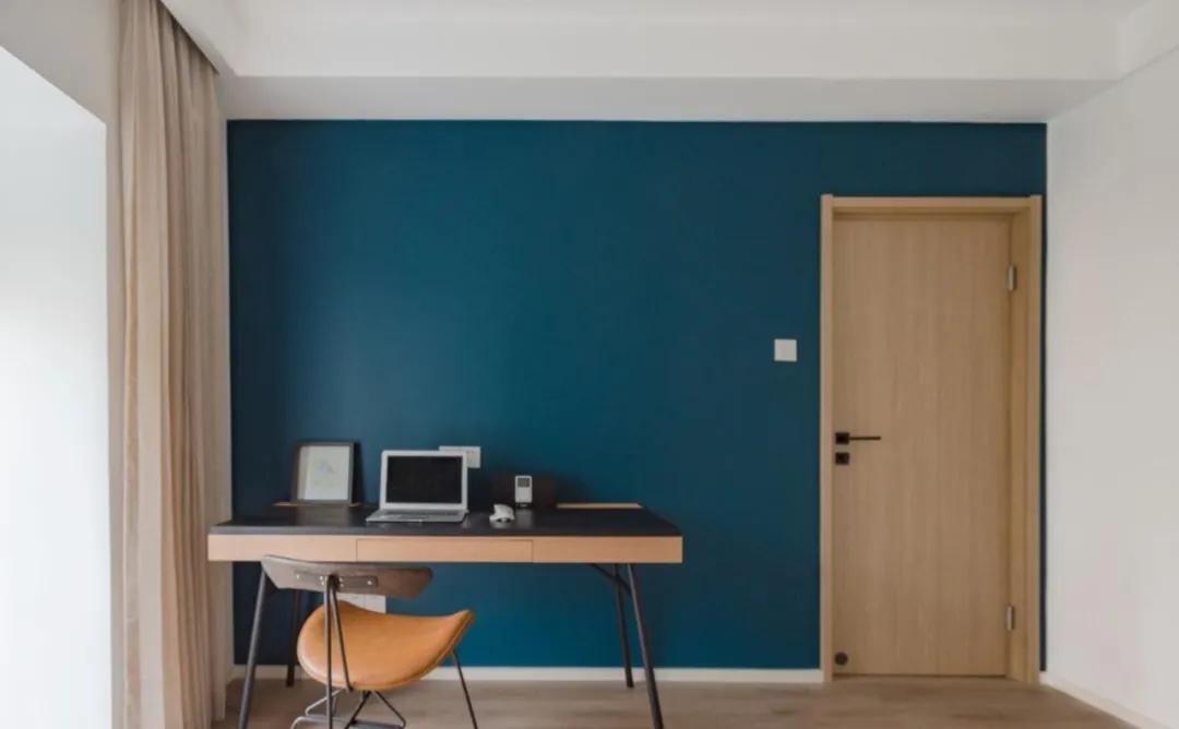 进门走廊太长又窄怎么布置,进门玄关走廊怎么设计