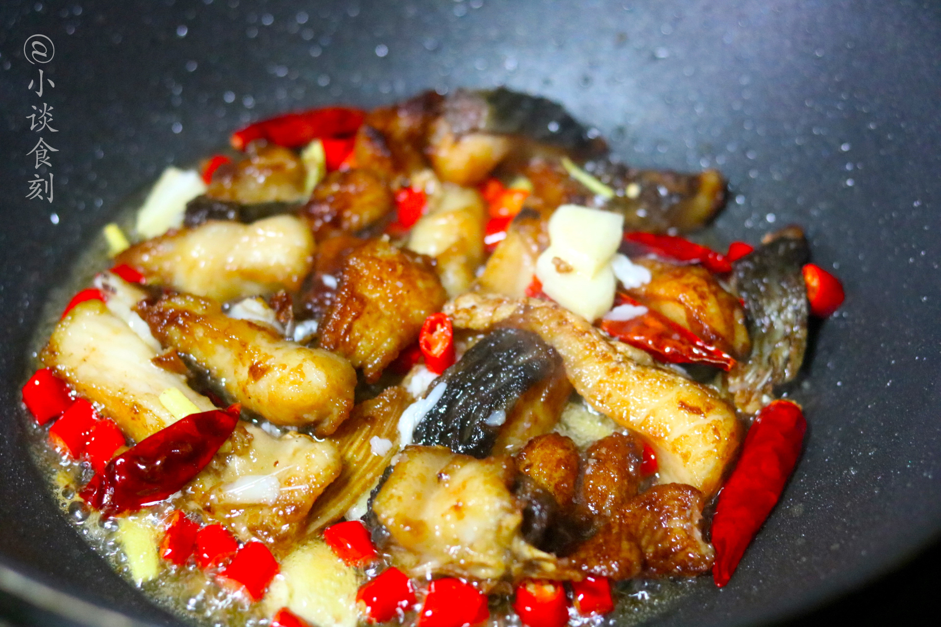 烧鱼腥气怎么办,烧鱼时间长了有腥味怎么办