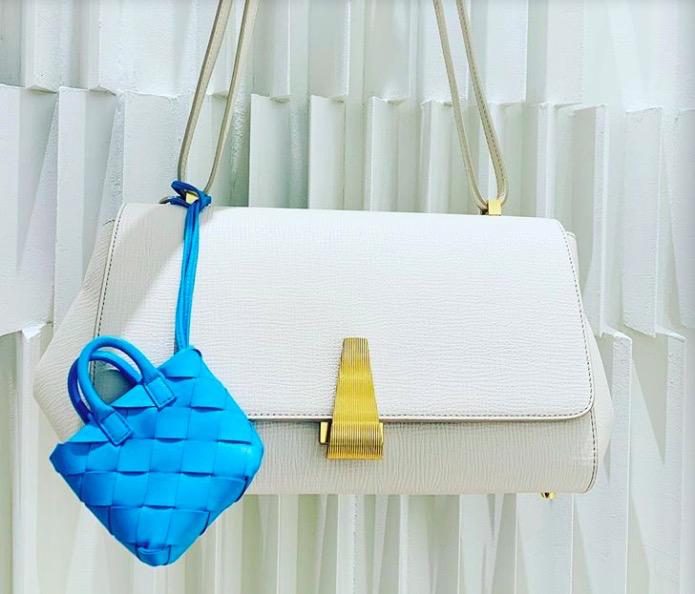 奚梦瑶的包包有哪些,奚梦瑶同款mini包