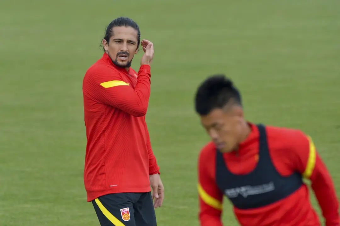 野牛长膘不能饭！中甲和中超的差距到底有多大？