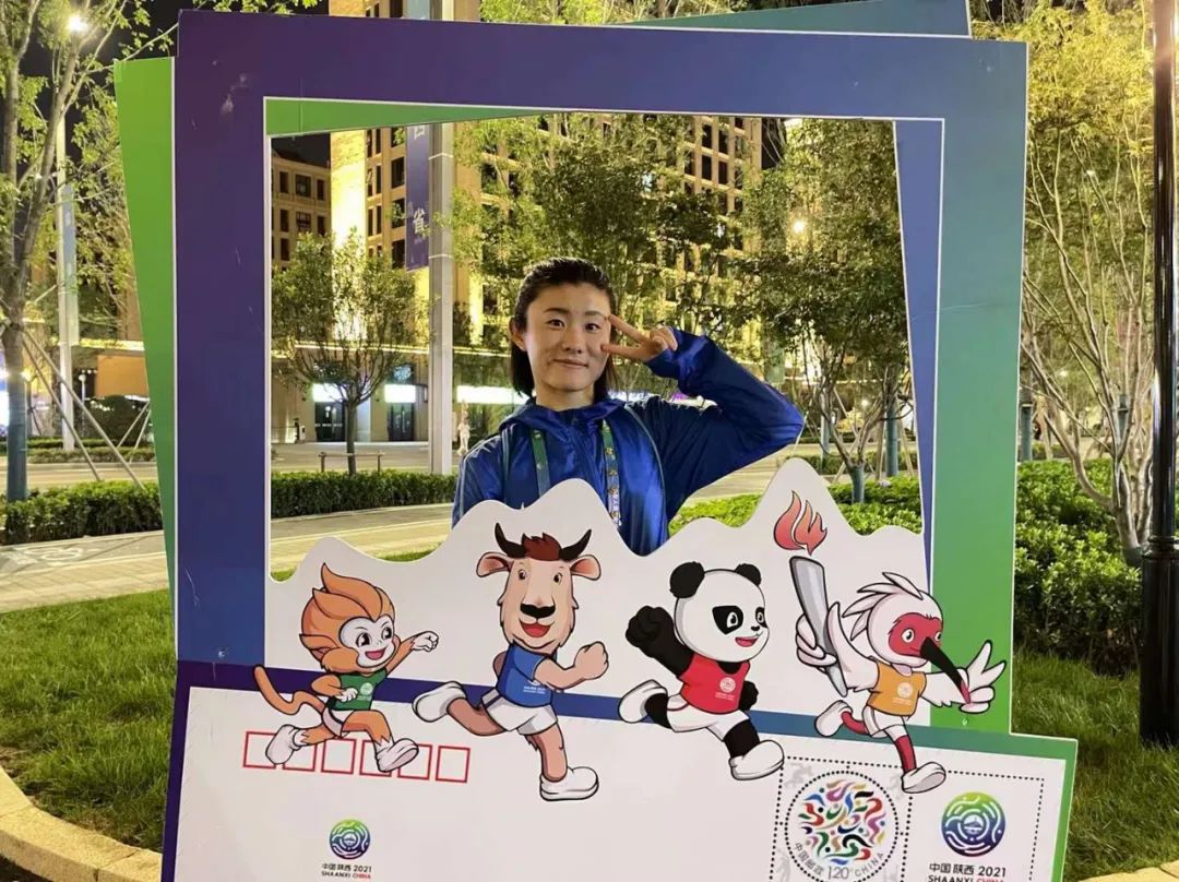 华政女孩最新完整视频,华政女孩