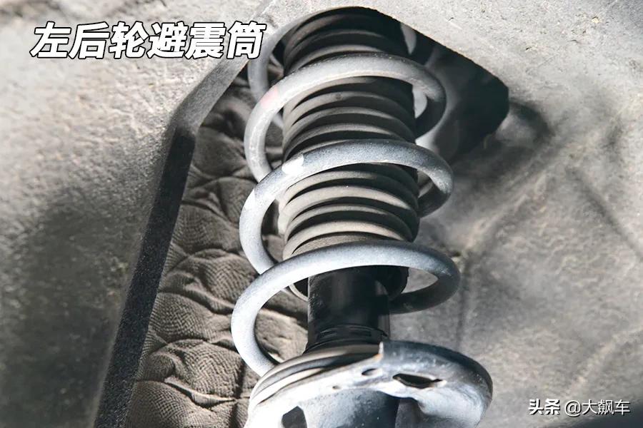 q50第一代怎么样,q50底盘是什么水平