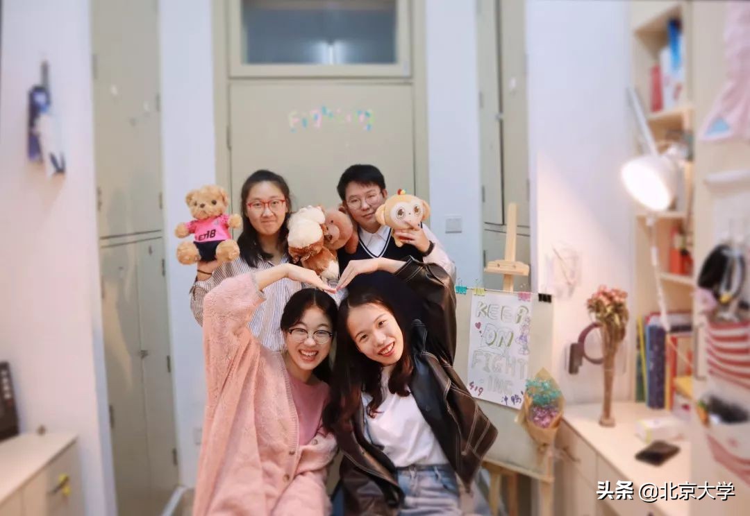 北大学霸的房间,北大宿舍都是学霸