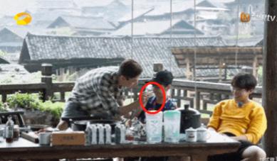 韩国的音乐天才，中国的笑柄，内娱综艺真的是“照妖镜”么？