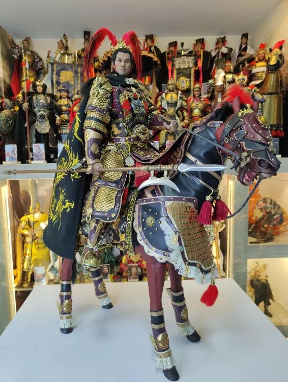 90鍚庡皬浼欐敼閫犲崈骞村竷鏂欏緛鏈嶅鍥戒汉,鍐呰挋灏忎紮鍋氱殑涓夊浗鎵嬪姙