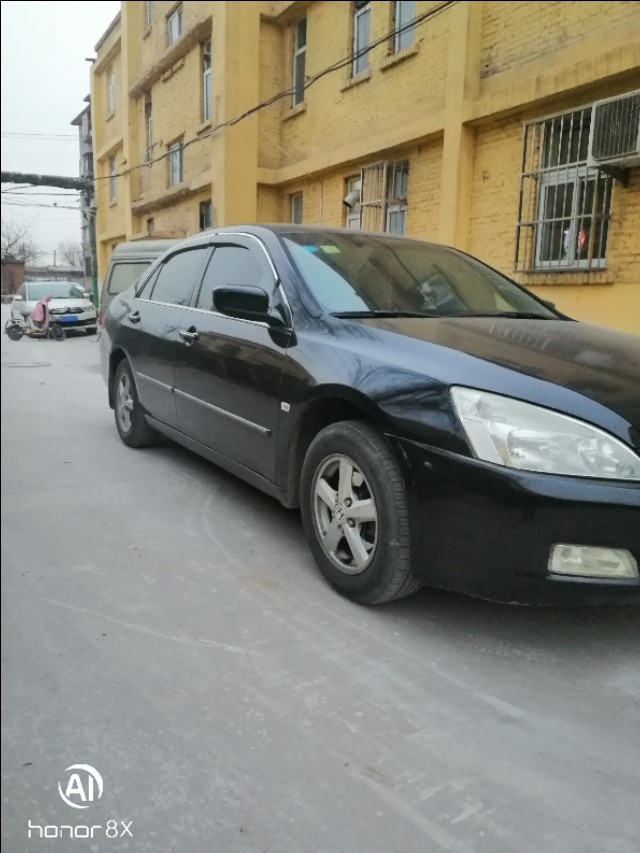 06年6代雅阁2.0自动挡,06年雅阁七代半2.4怎么开