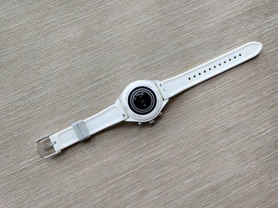 fossil双显手表国产测评,fossil运动智能手表