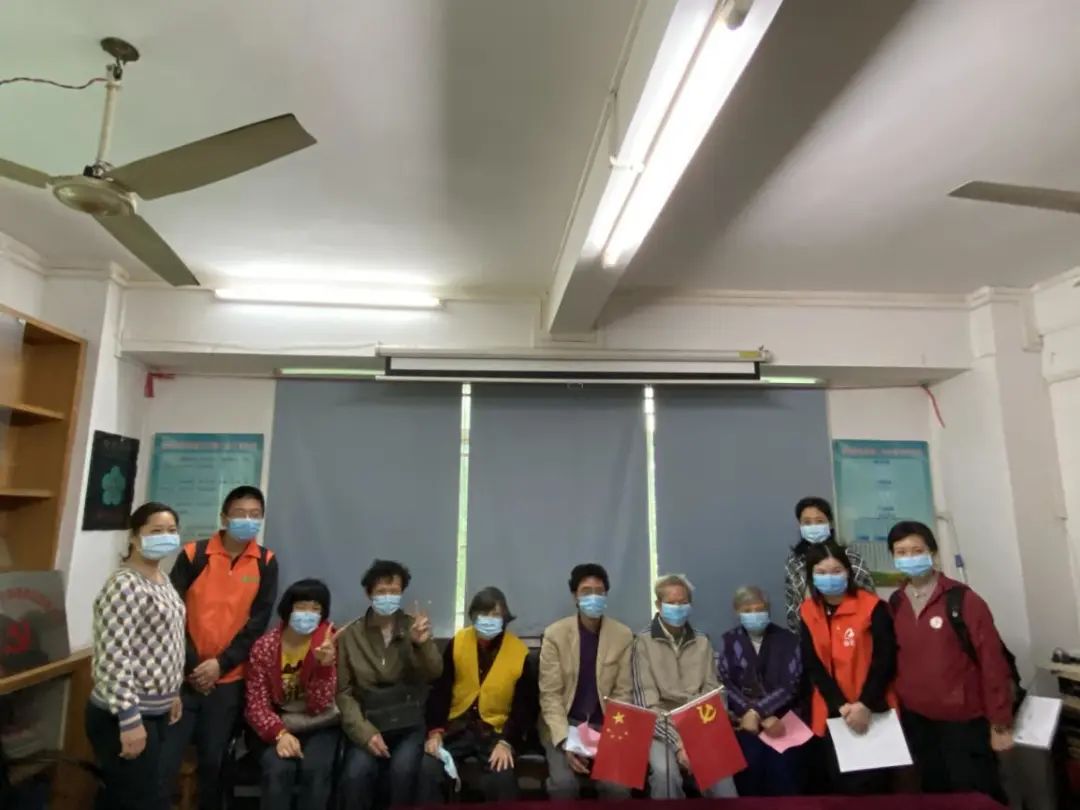 荔湾｜华林街的这些街坊收到了一份暖心大礼包……