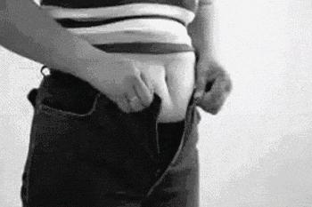 能当护肤品的小黑裤！显瘦润肤还保暖，好穿到李湘直接开直播叫卖