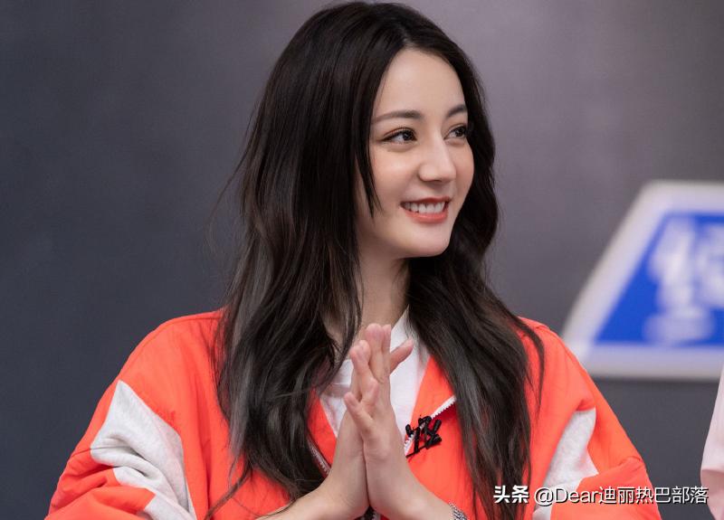 迪丽热巴创造营跳舞2018,迪丽热巴在创造营跳主题曲