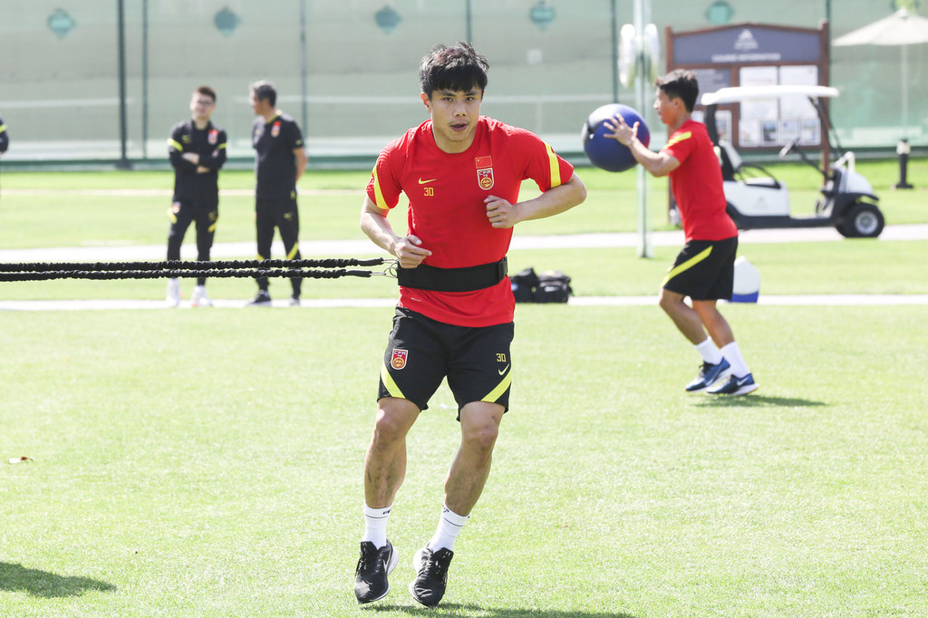 艾克森谈李铁和蒿俊,蒿俊闵国足